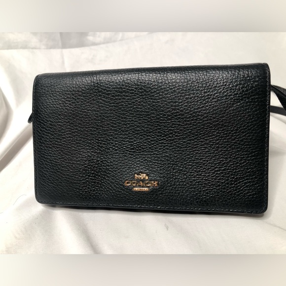 Black Coach Crossbody Purse— VERY NICE - Picture 2 of 12